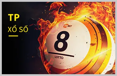 Một game thủ đang chơi eSports trên máy tính